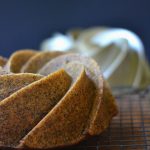 Poppy seed citrus cake di California bakery per Cakes lab