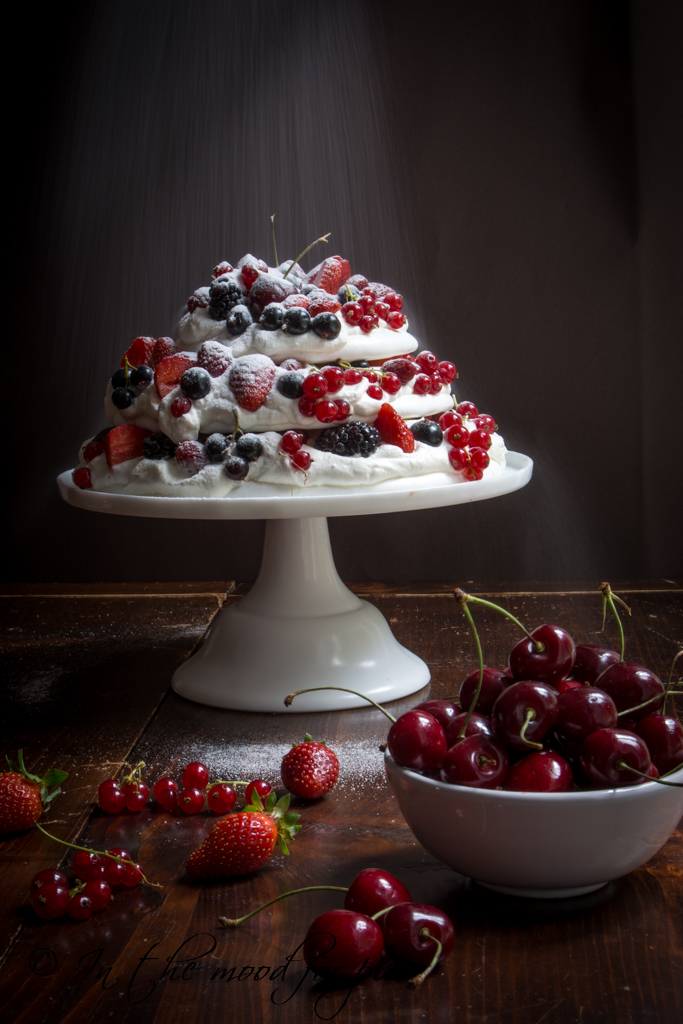 meringue cake frutti bosco-1