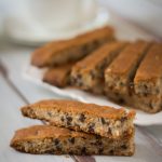 Biscotti veloci con gocce di cioccolato